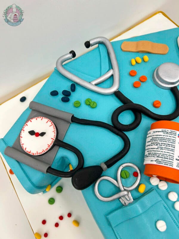 nurse shirt cake