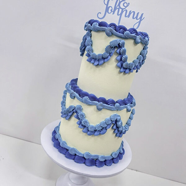 Shop 48 Vintage Piped Wedding Cake