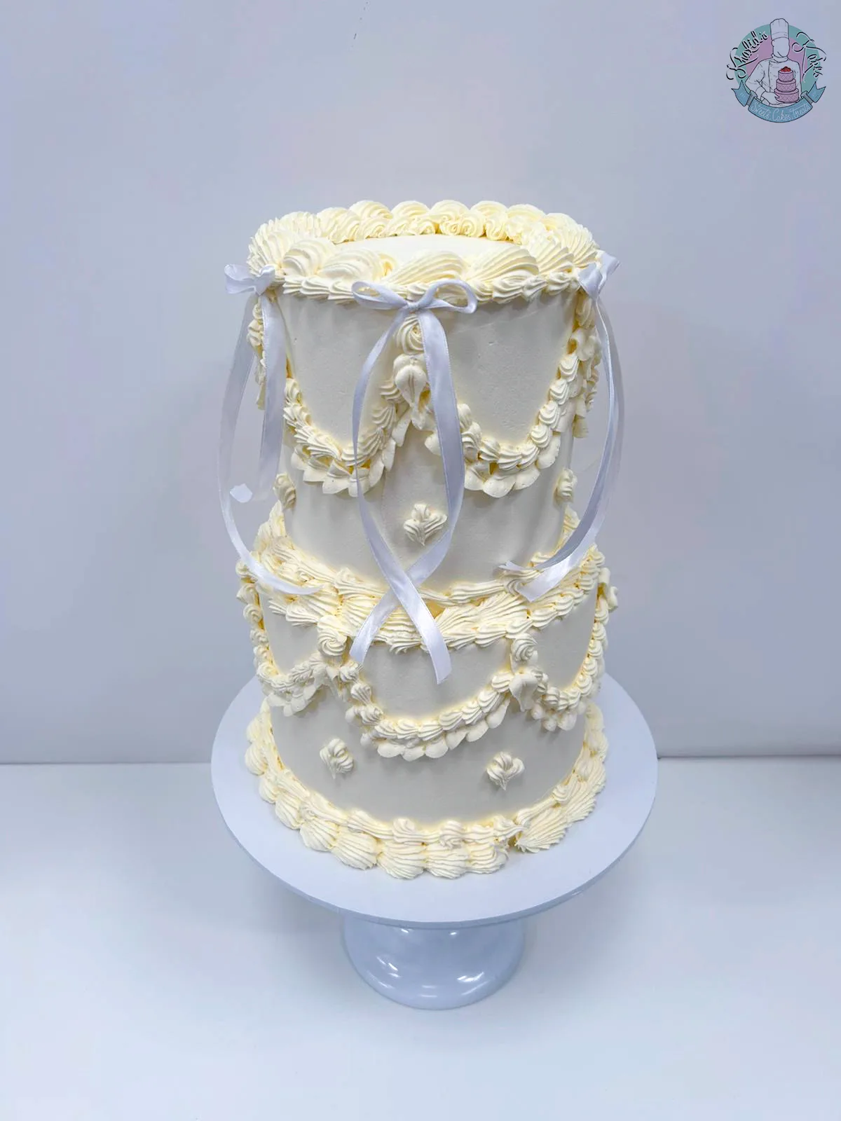 Vintage Piped Wedding Cake
