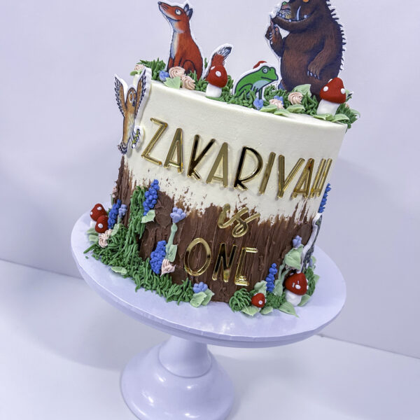 Shop 319 Gruffalo Cake