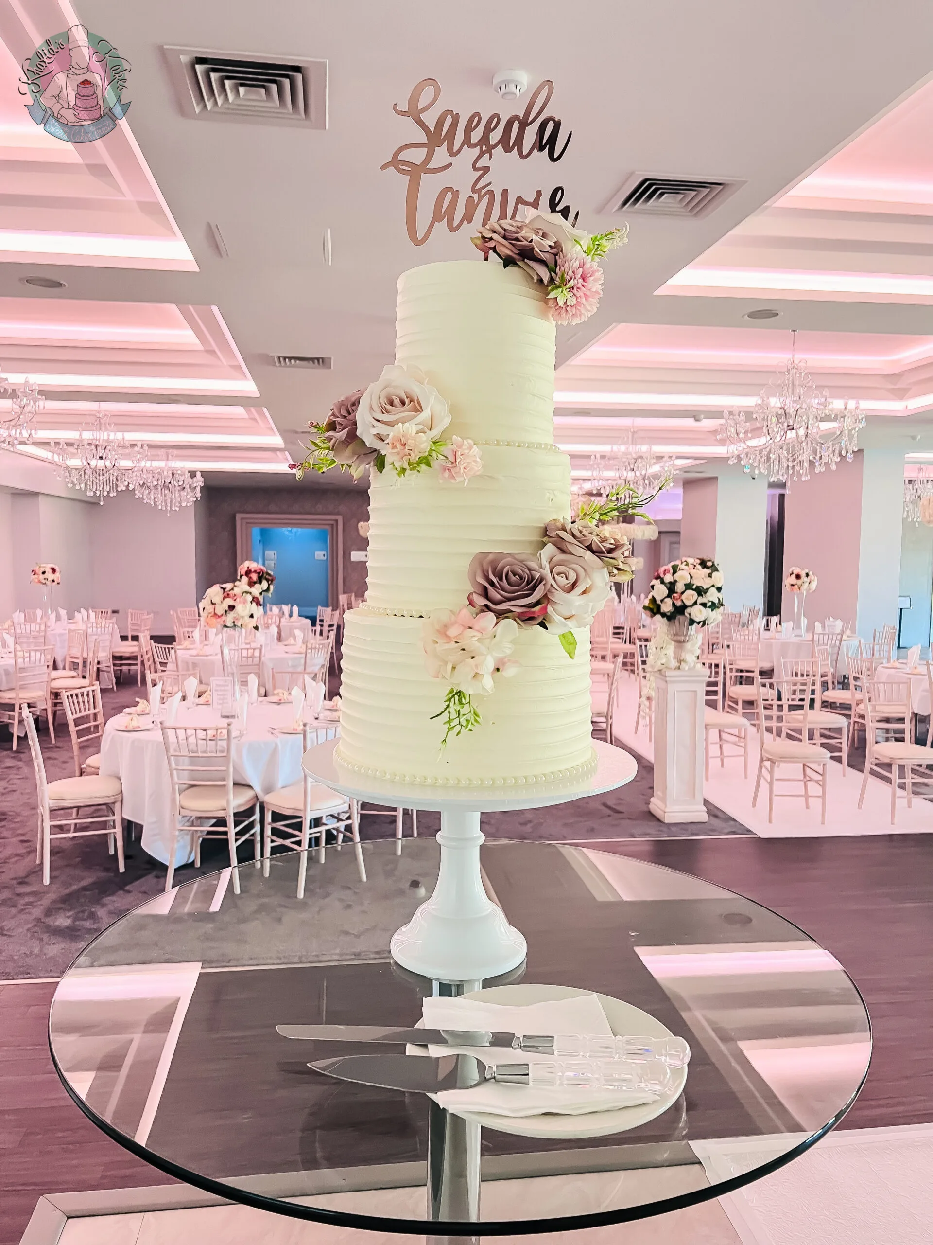 Bevelled Edge Wedding Cake