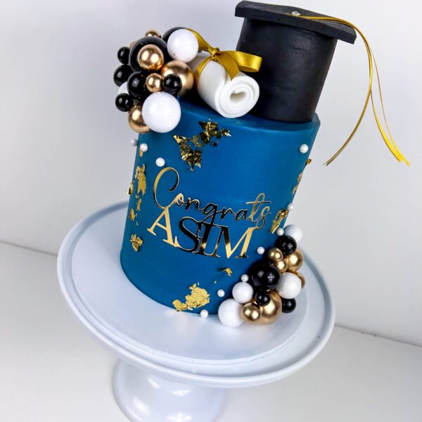 Shop 149 Simple Graduation Cake