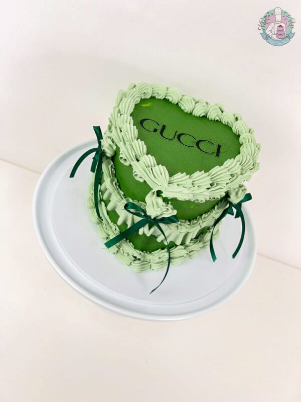 Gucci heart cake