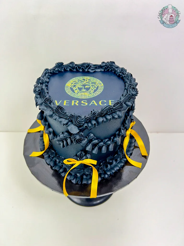 Versace heart cake