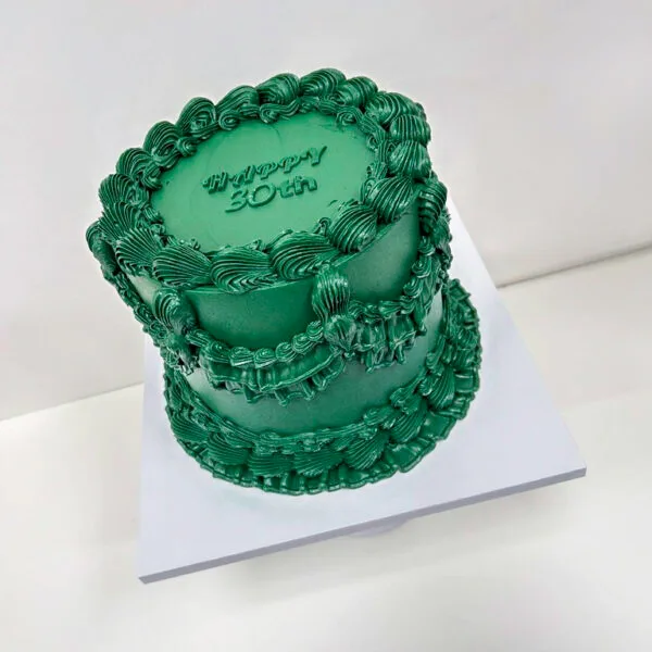 Shop 167 Emerald Vintage Cake