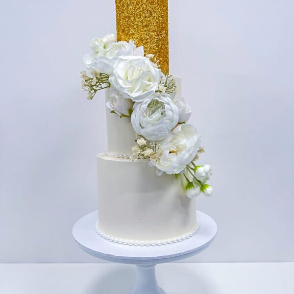 Shop 35 Glitter wedding cake