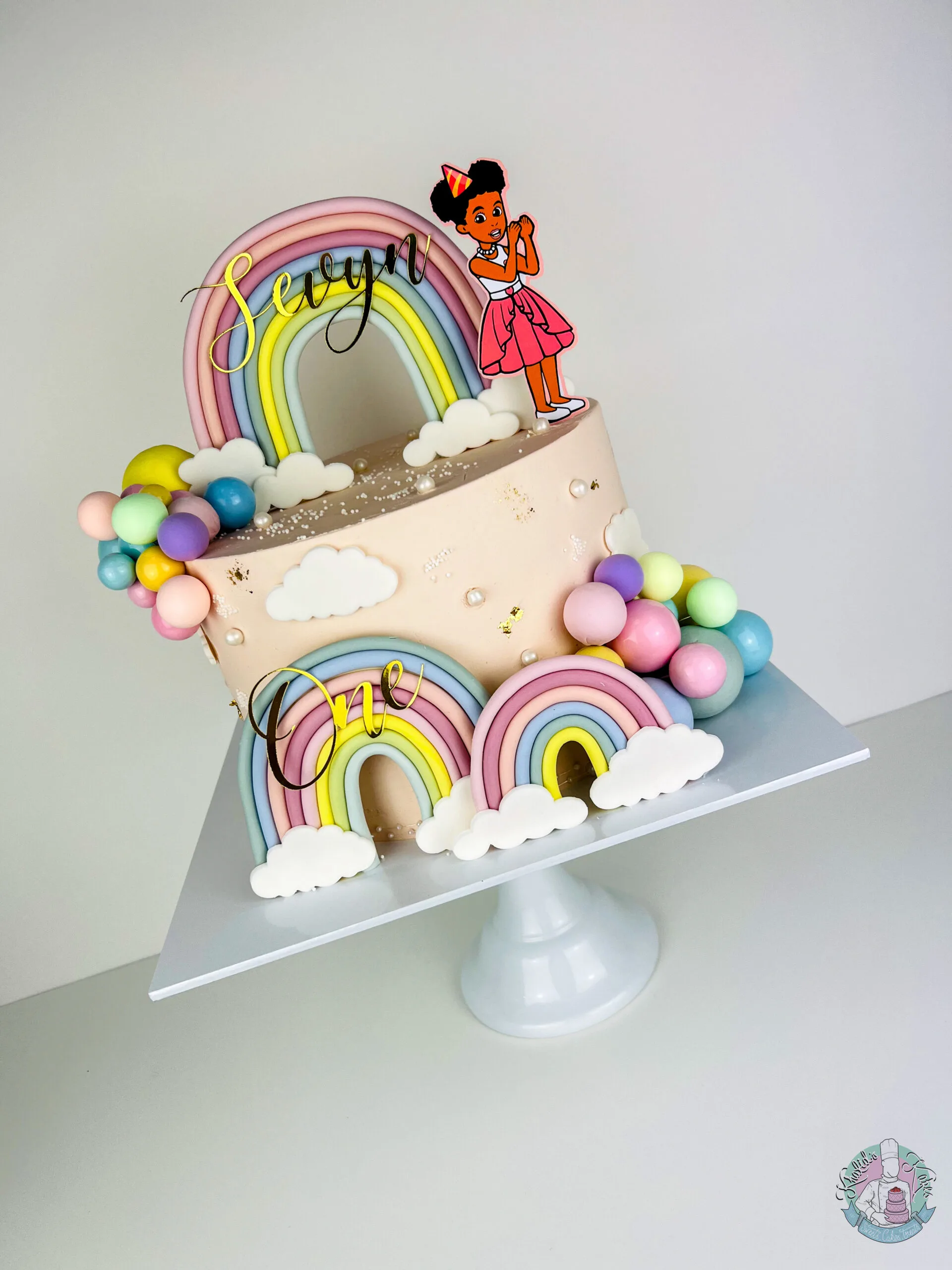 graces corner cake