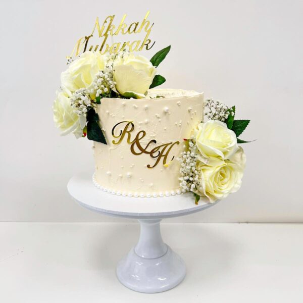 Shop 104 pearl cake