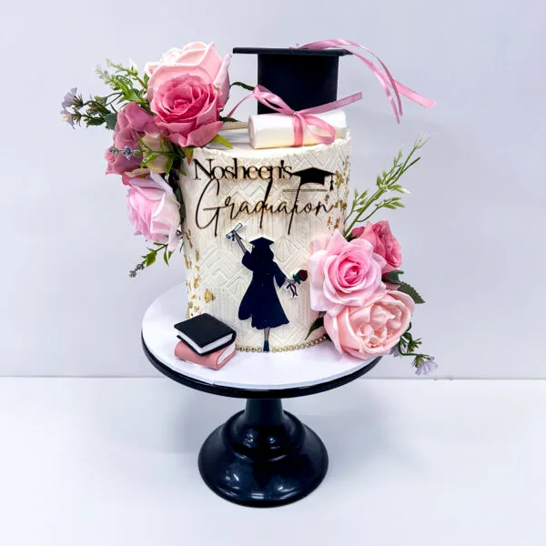 Shop 16 Graduation Stencil Cake