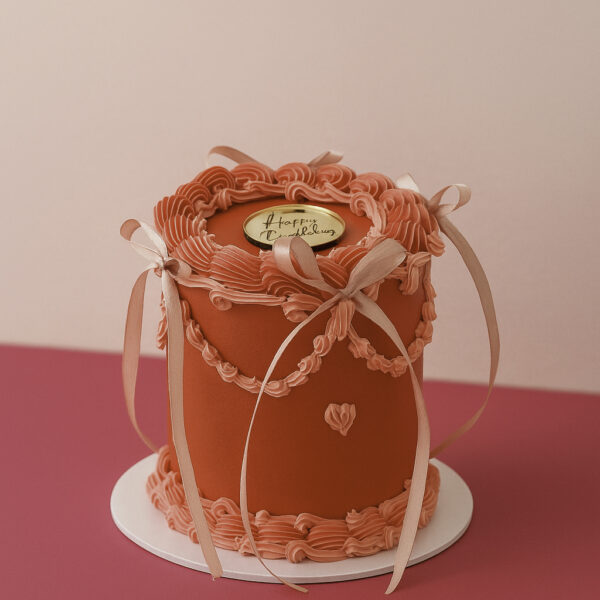 Shop 145 mini vintage bow cake