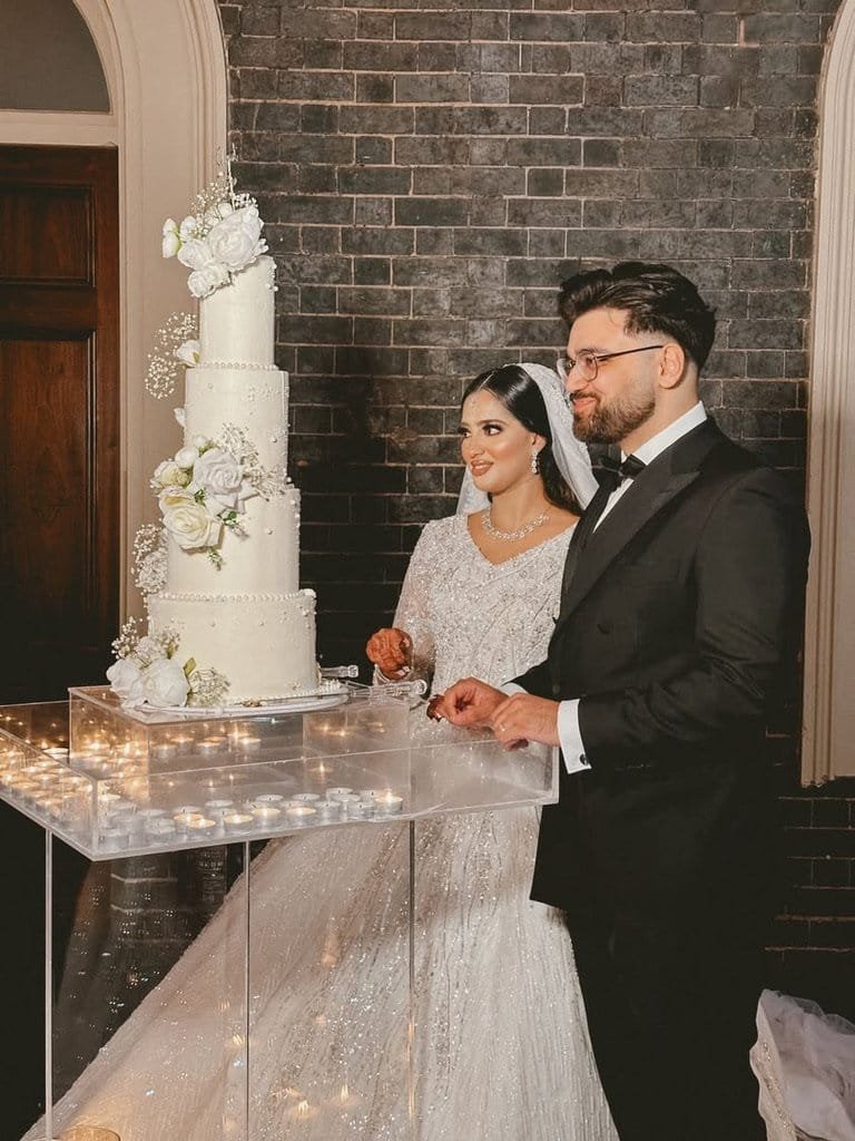 Summer Wedding Cakes: Fondant vs Buttercream — And Why It Doesn't Matter With Khalid's Kakes 6 summer wedding cake buttercream Birmingham — elegant buttercream wedding cake with fresh flowers Birmingham