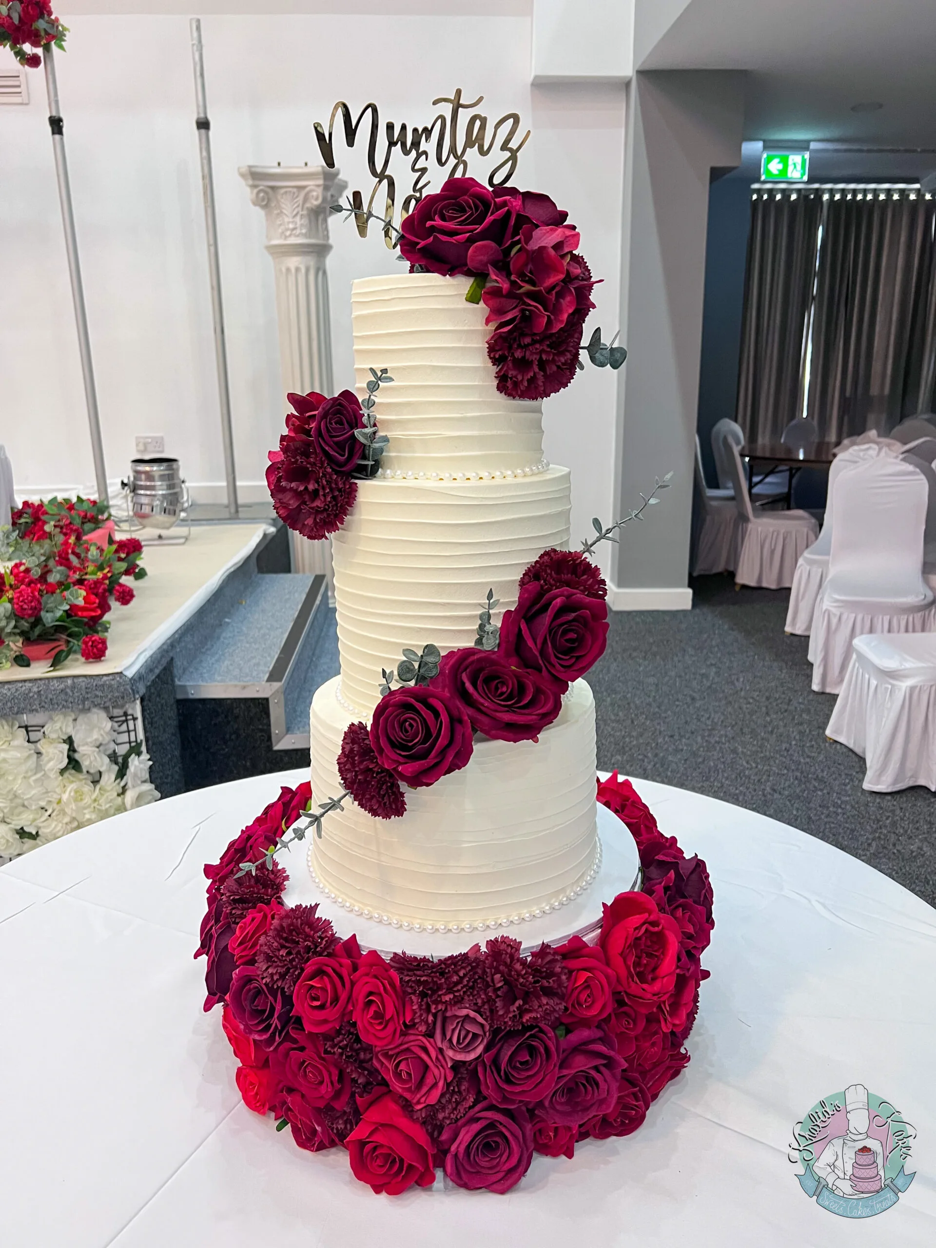Bevelled Edge Wedding Cake
