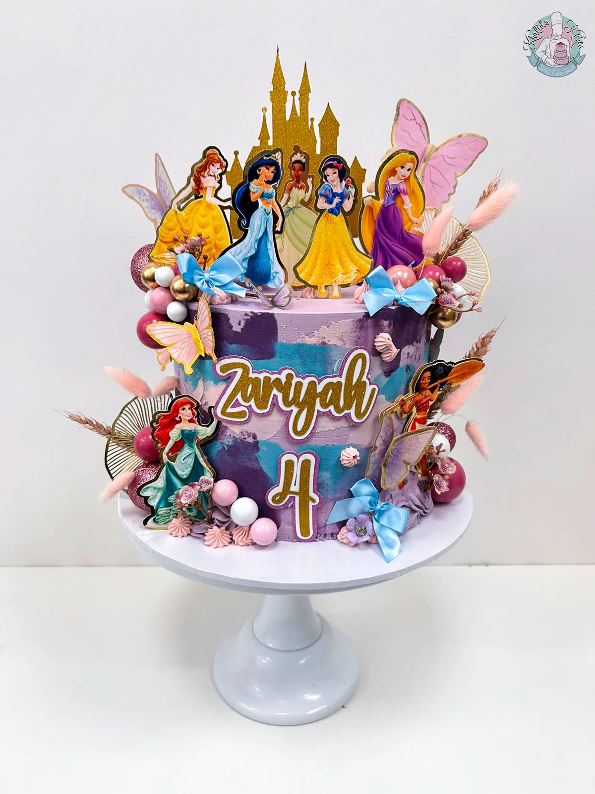 Disney Princess Cake Birmingham — children’s birthday cake with a glittering tiara and pastel tiers.