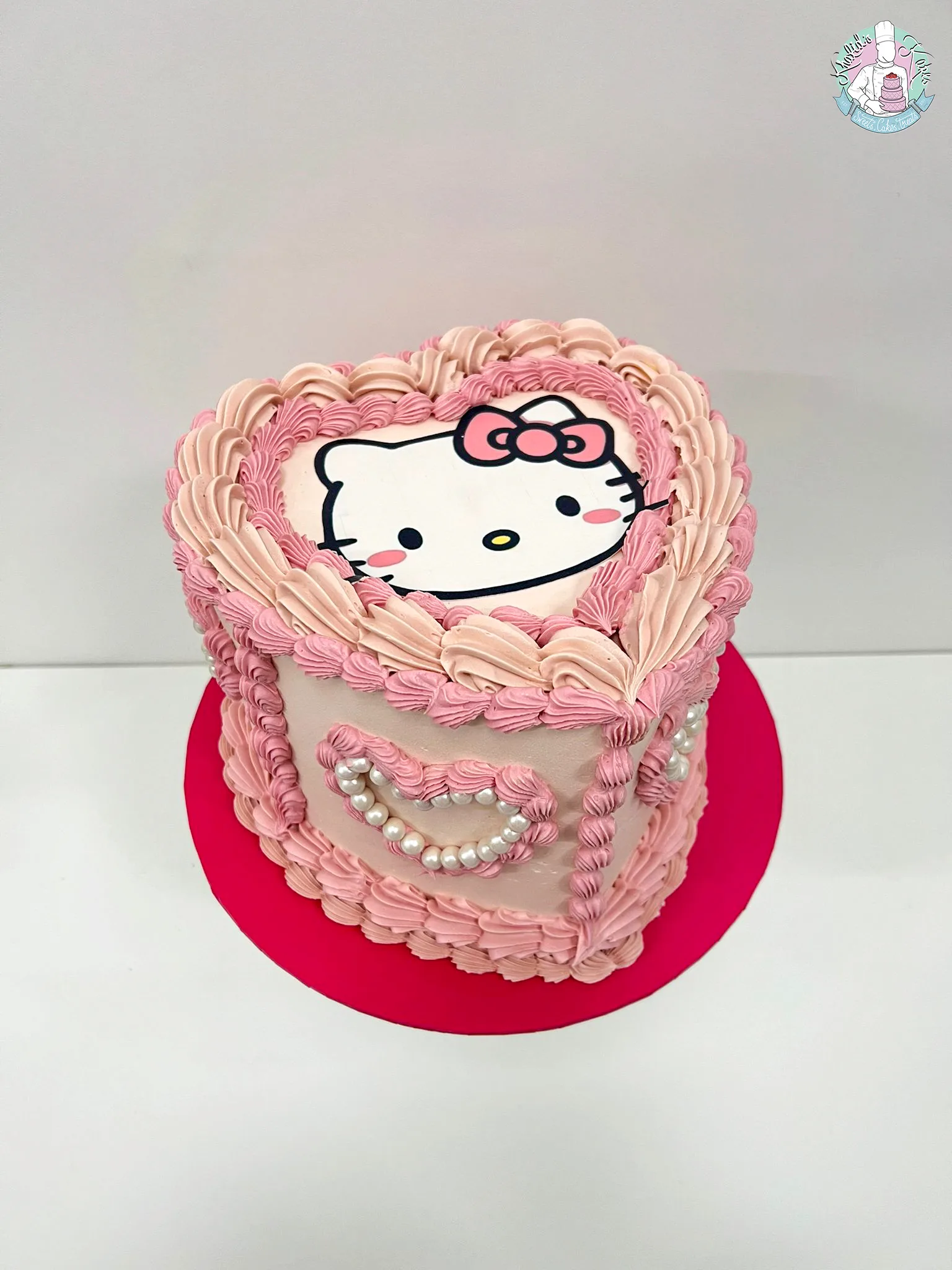 Hello Kitty Cake