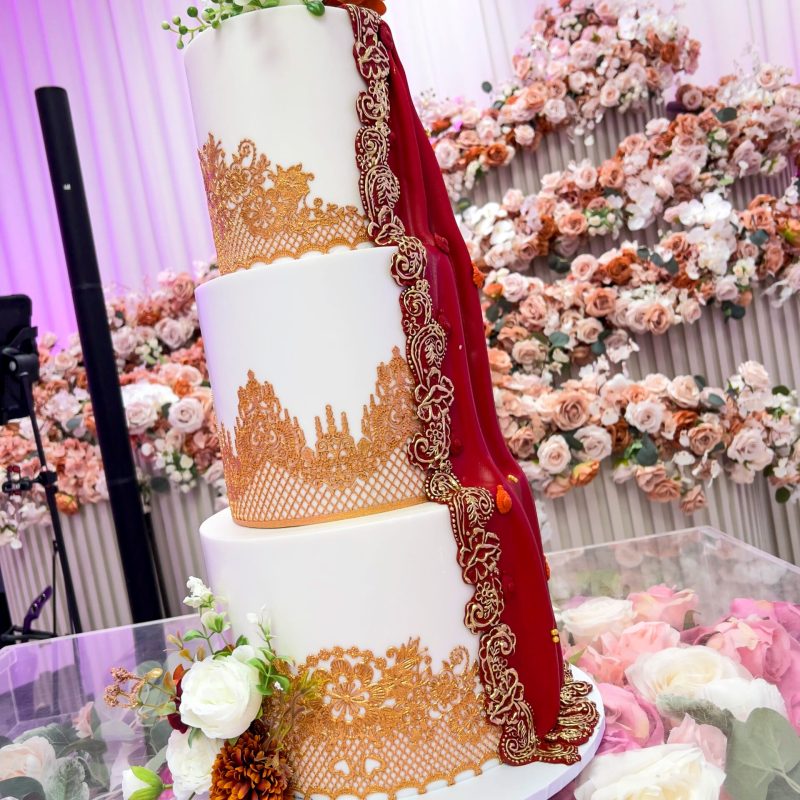 Saree wedding cake