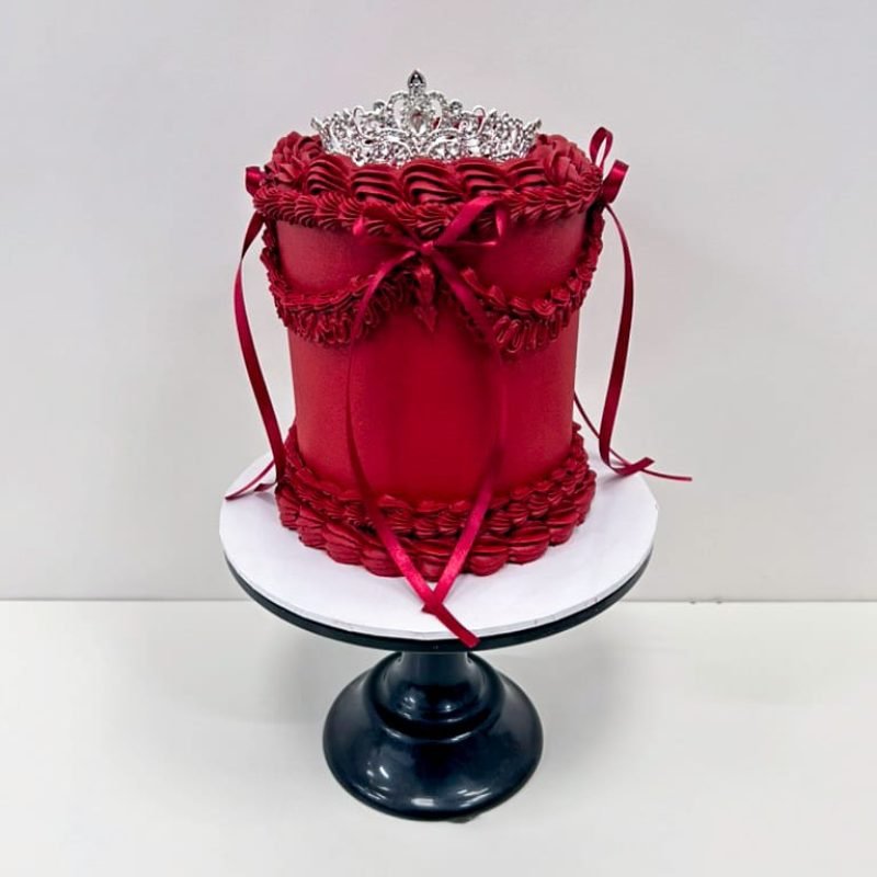 Tiara Lambeth Cake