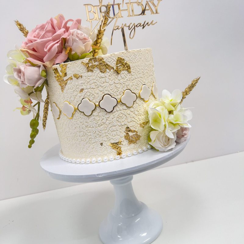 Van Cleef Cake