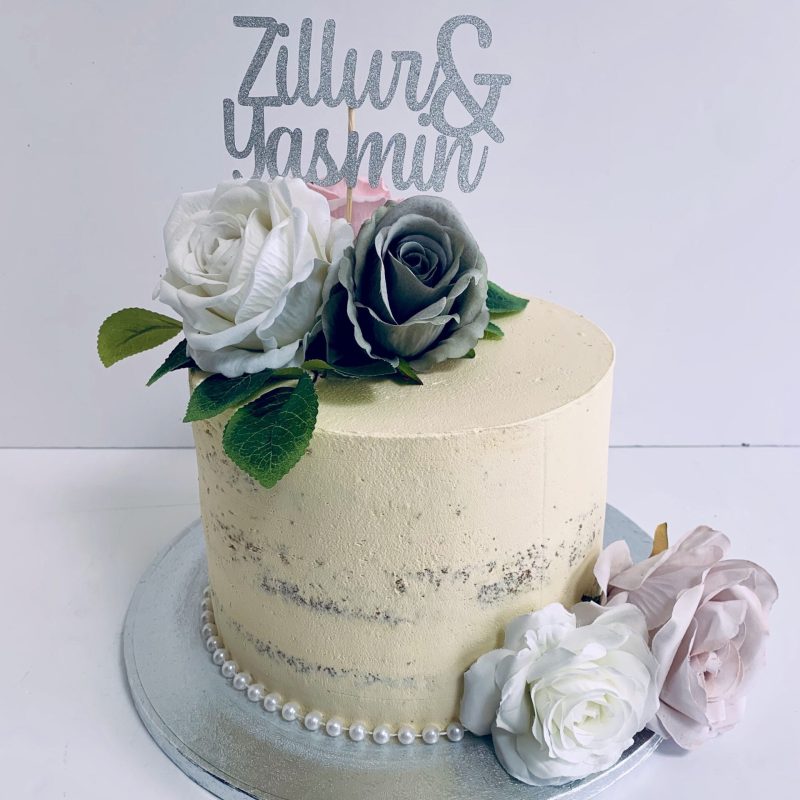 Naked cakes in Birmingham