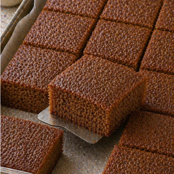 Shop 34 Ginger Cake Traybake
