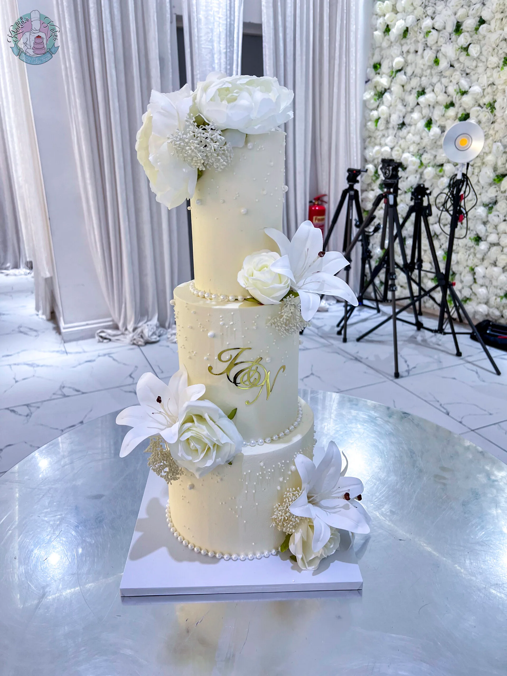 Pearl Wedding Cake