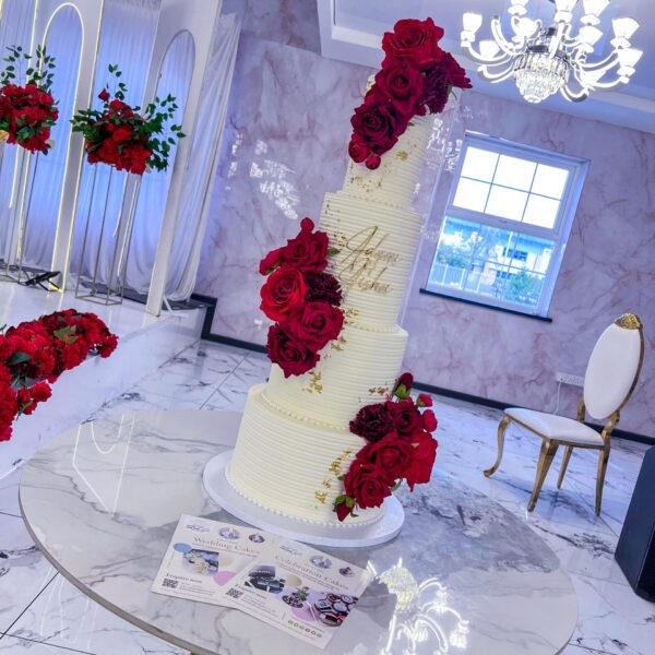 Shop 28 Line wedding Cake