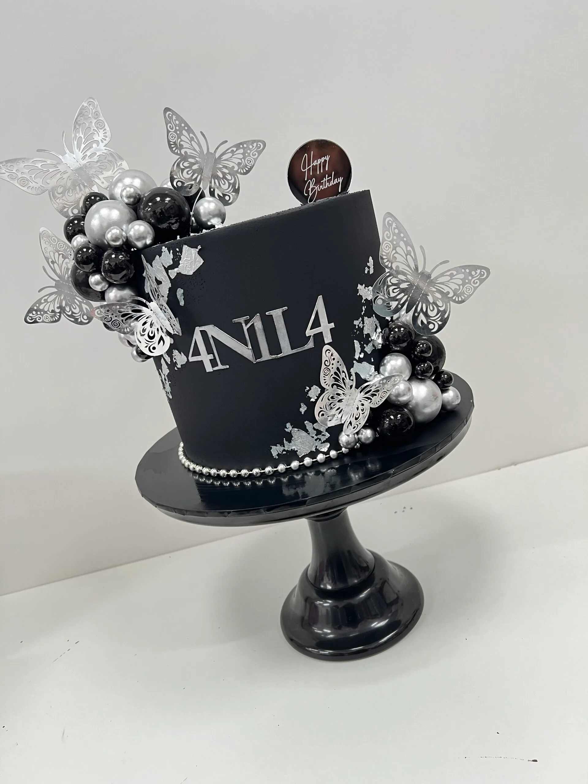 Black Cake 2