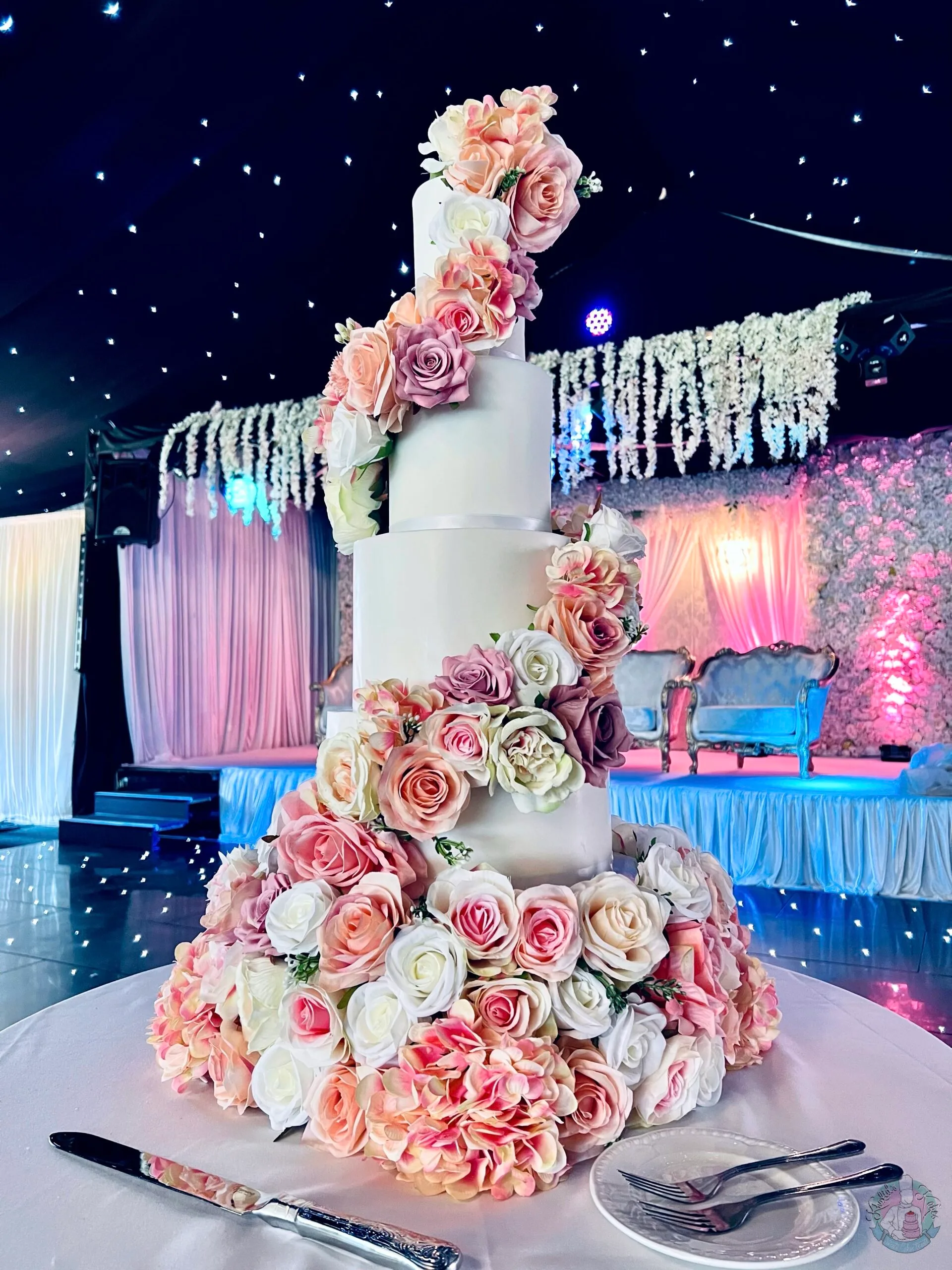 Spiral Wedding Cake - Image 2