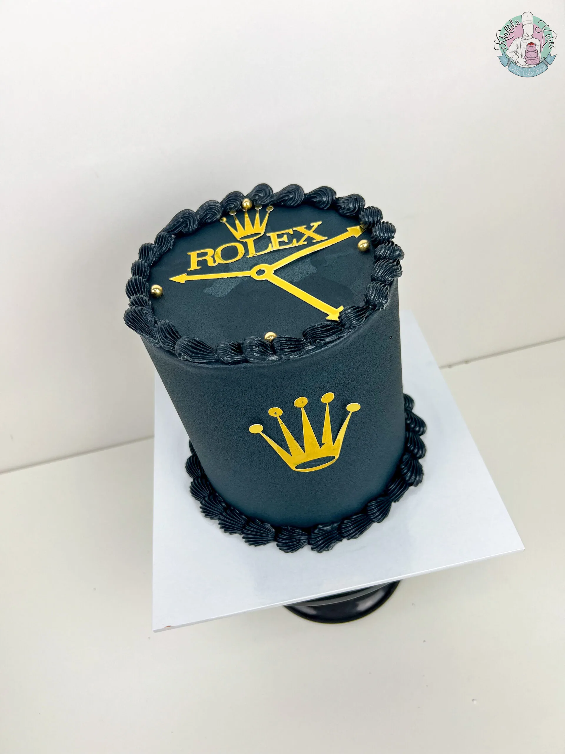 Simple Rolex Cake