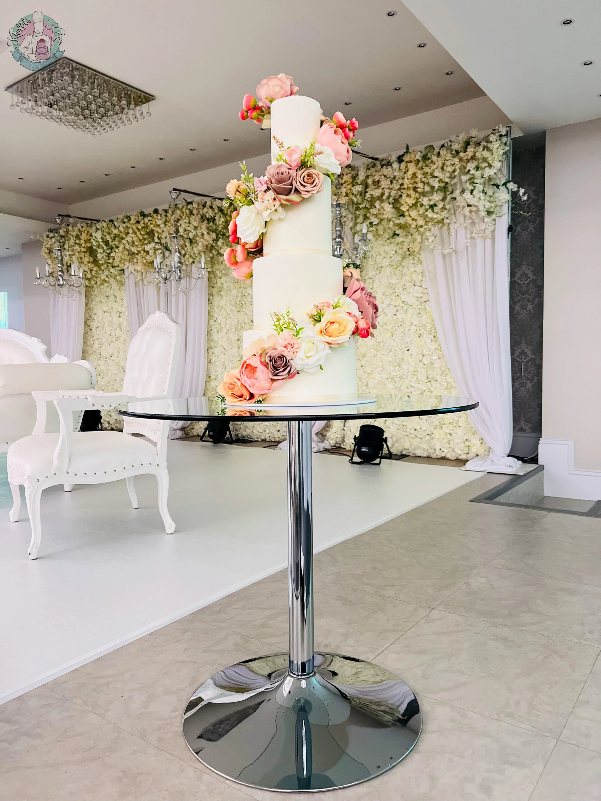 Traditional wedding cake design Birmingham